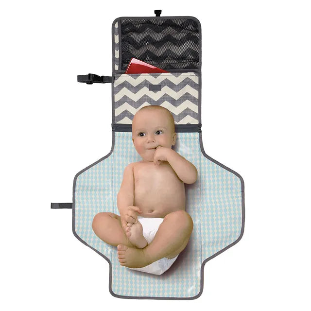 Skip Hop Pronto Changing Station - Chevron - Laadlee