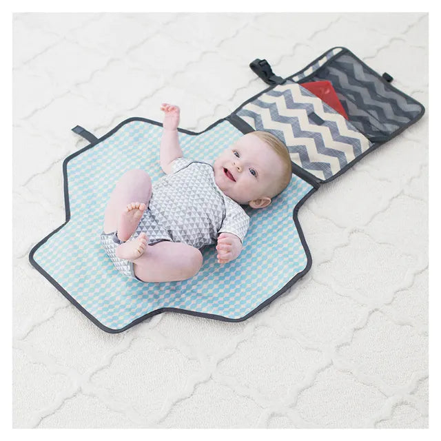 Skip Hop Pronto Changing Station - Chevron - Laadlee