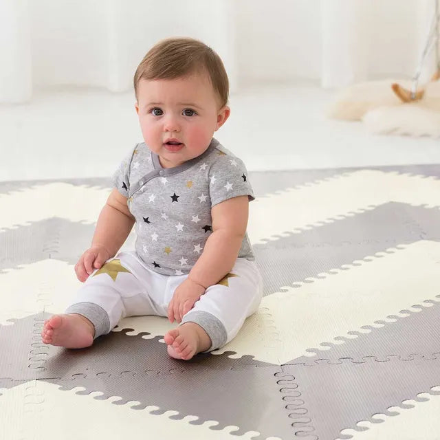 Skip Hop Playspot Geo Floor Tiles - Grey & Cream - Laadlee