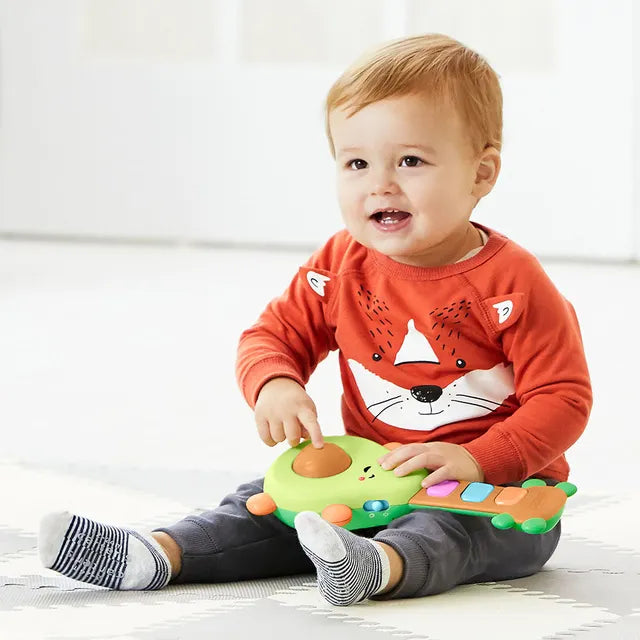 Skip Hop Farmstand Rock - A - Mole Guitar - Laadlee