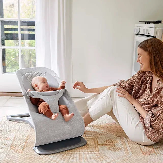 Ergobaby Evolve 3 in 1 Bouncer - Light Grey - Laadlee