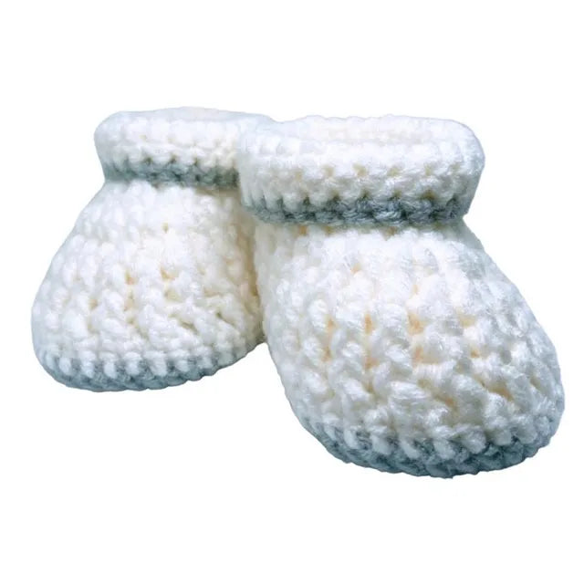 Pikkaboo Cuddles & Snuggles Crochet Baby Booties - White & Grey - Laadlee