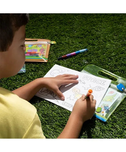 OOLY Mini Traveler Coloring & Activity Kit - Dinosaurs in Space - Laadlee