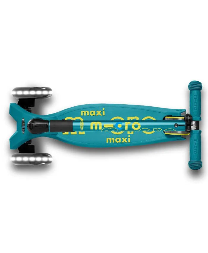 Micro Maxi Deluxe Foldable LED Scooter - Petrol Green - Laadlee