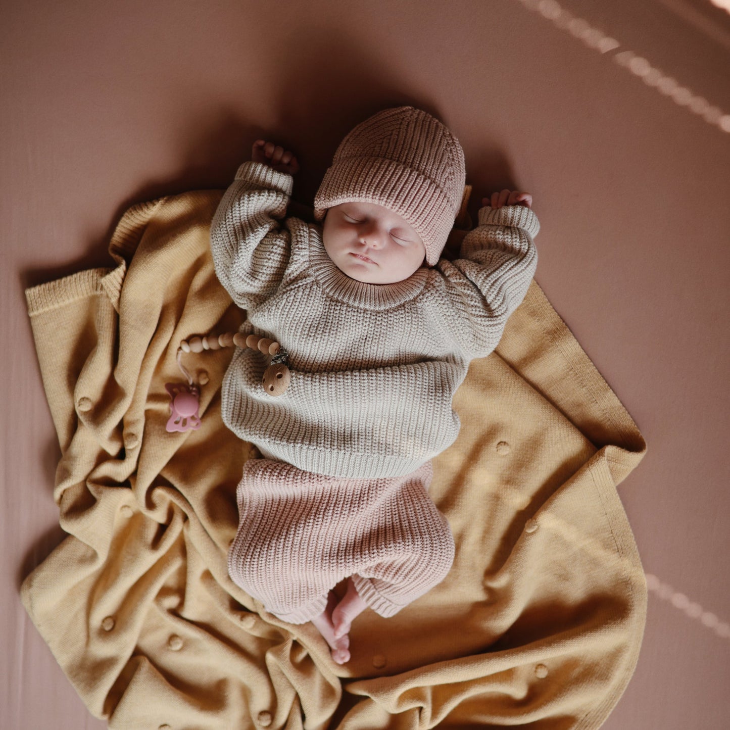 Mushie Knitted Baby Blanket Textured Dots Mustard Melange - Laadlee