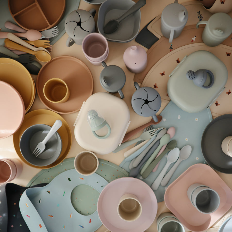 Mushie Dinner Plate Round Mustard - Laadlee