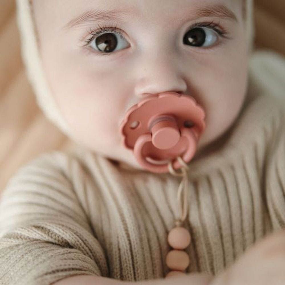 Frigg Daisy Latex Baby Pacifier 6M-18M, 1Pack, Cedar - Size 2 - Laadlee