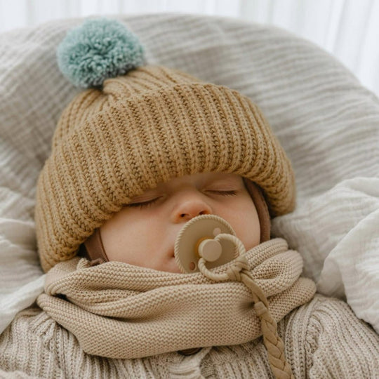 Frigg Rope Silicone Baby Pacifier 6M-18M, 1Pack, Jet Black - Size 2 - Laadlee