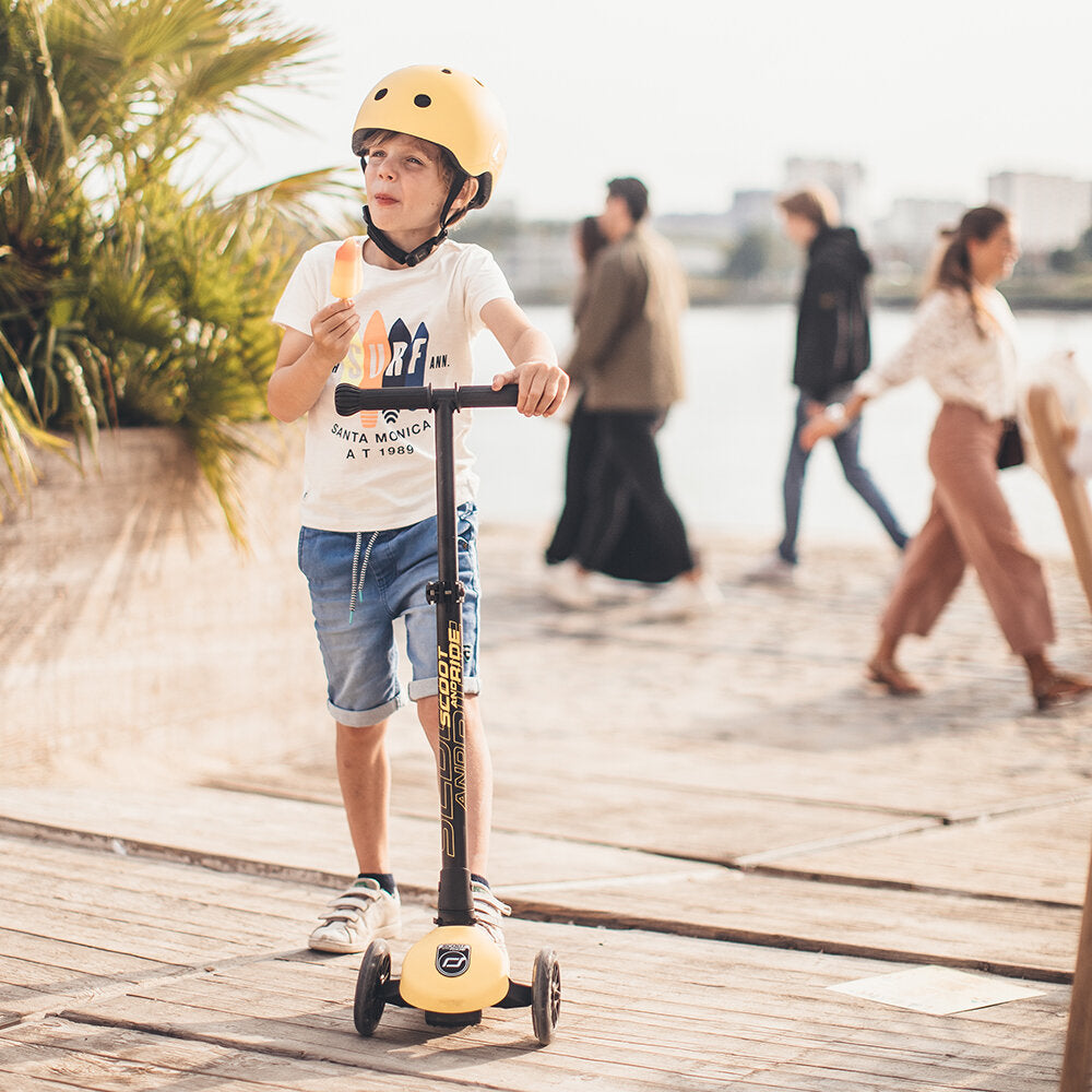 Scoot & Ride Kid Helmet S-M - Lemon - Laadlee