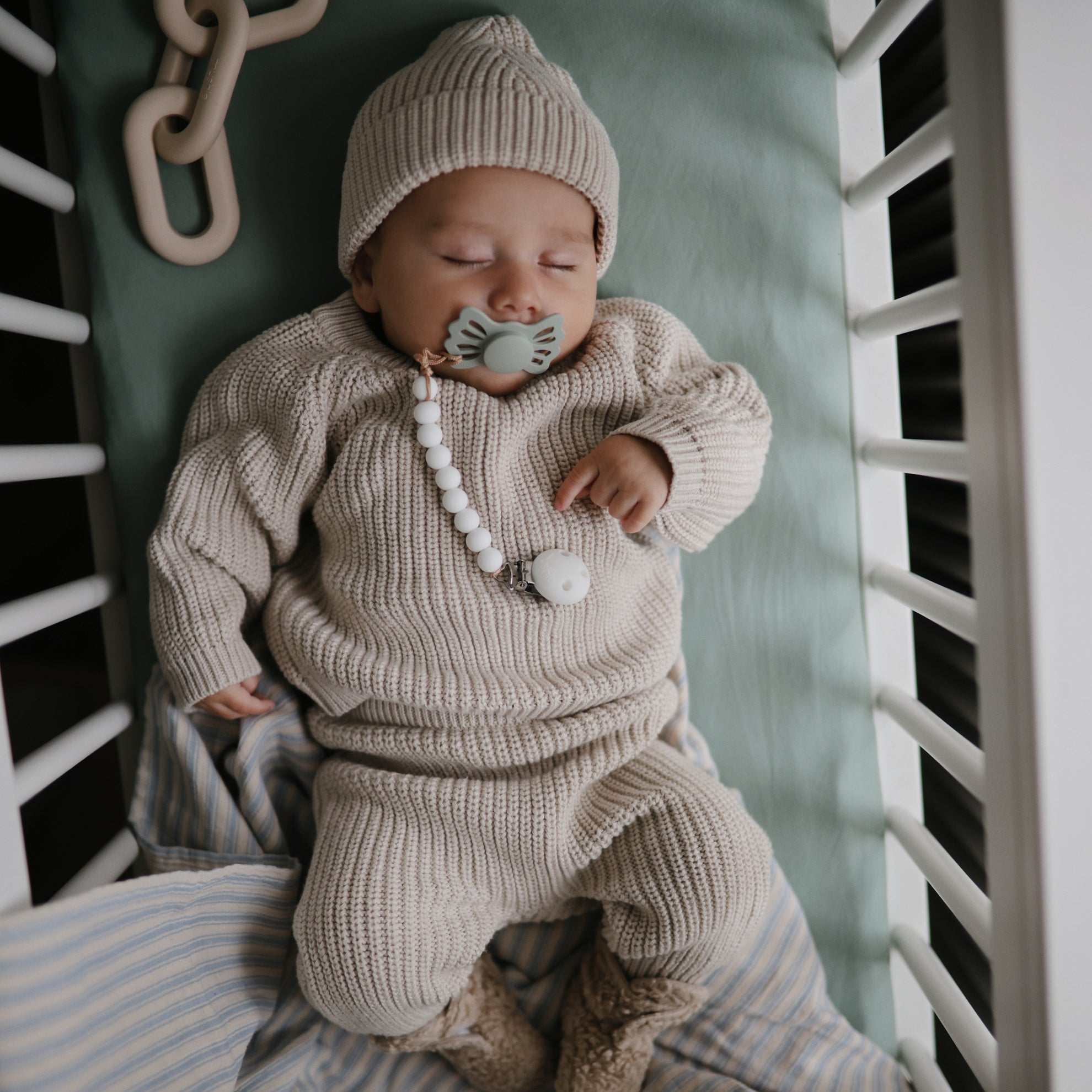 Mushie Crib Sheet Medium Roman Green - Laadlee