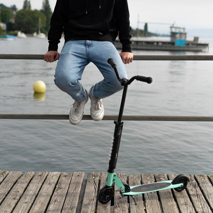 Micro Sprite Deluxe Scooter - Mint - Laadlee