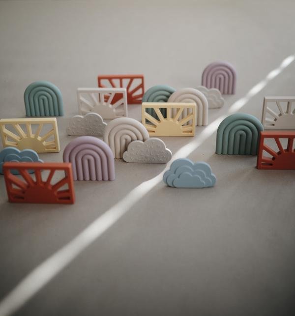 Mushie Teether Cloud Shifting Sand - Laadlee