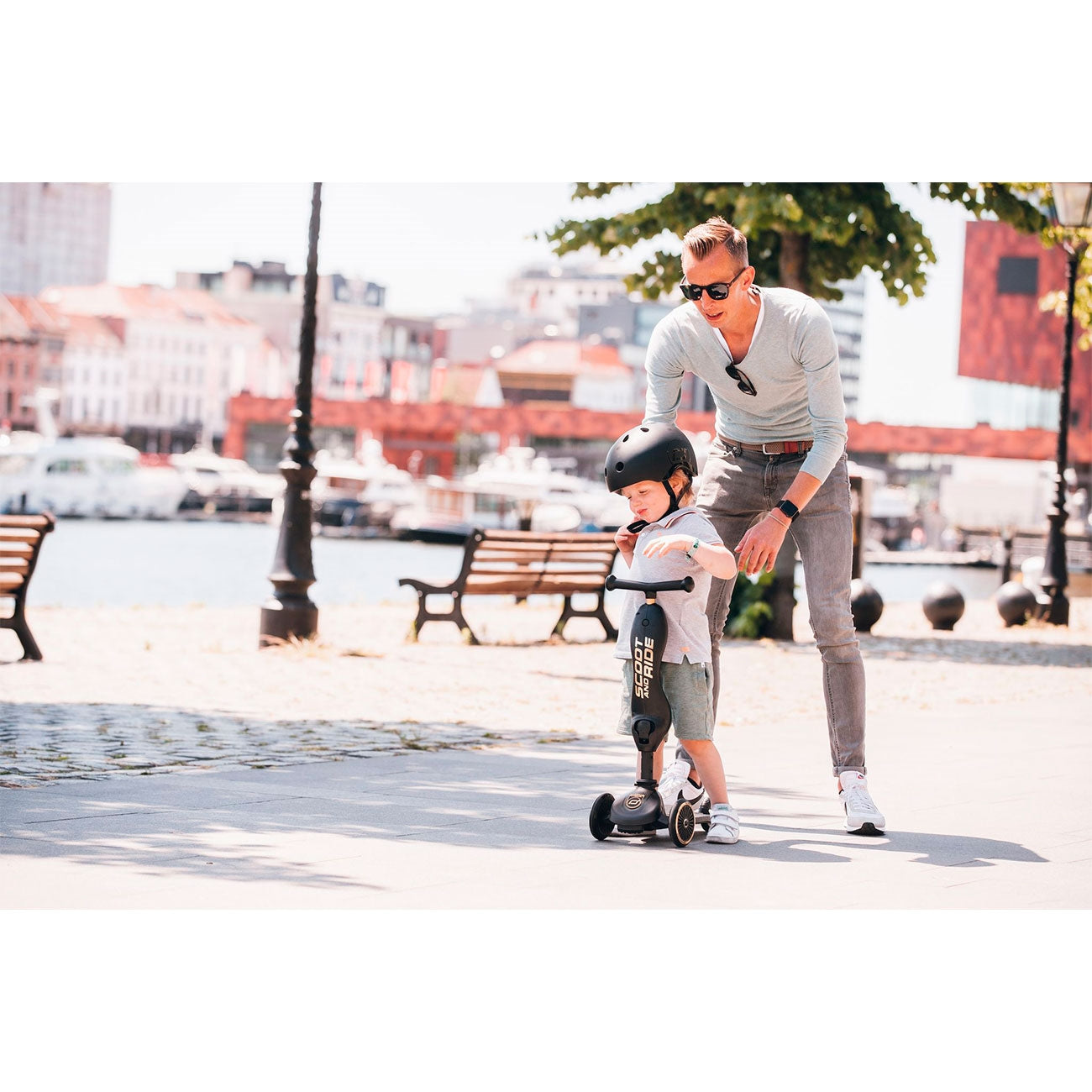 Scoot & Ride Limited Edition Kid Helmet S-M - Black/Gold - Laadlee