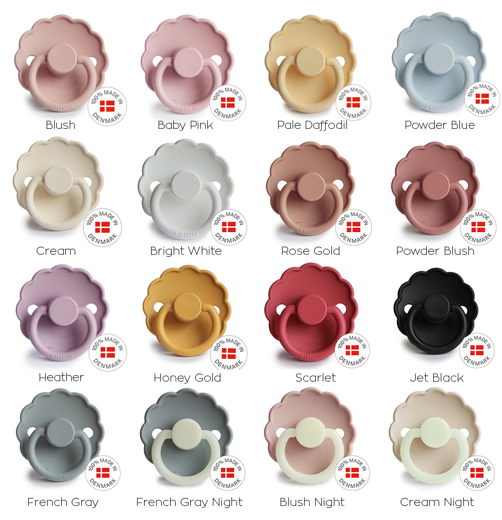 Frigg Daisy Latex Baby Pacifier 6M-18M, 2Pack, Jet Black/Cream - Size 2 - Laadlee