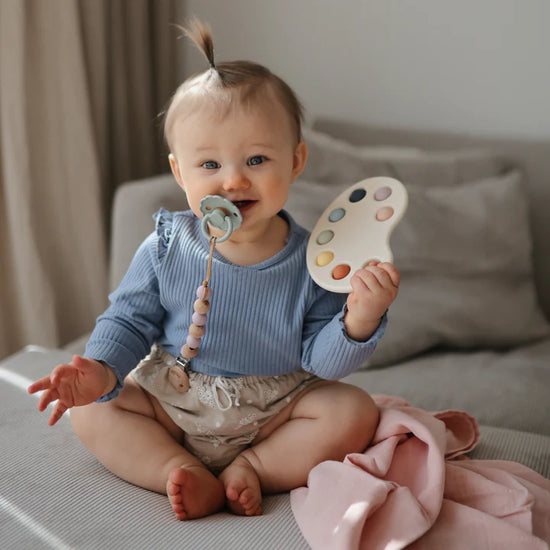 Frigg Daisy Silicone Baby Pacifier 6M - 18M, 2Pack, Lily Pad/Rose Gold - Size 2 - Laadlee