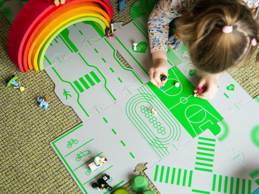 Waytoplay Downtown - The Green City - Laadlee