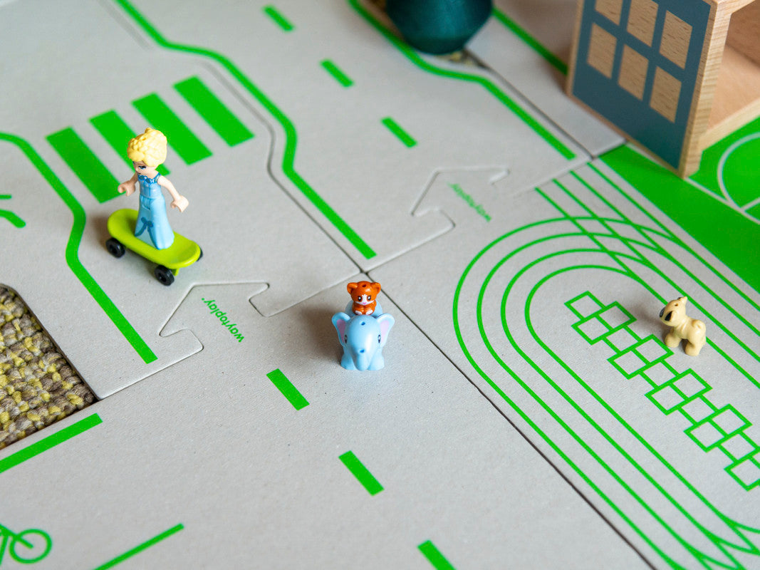 Waytoplay Downtown - The Green City - Laadlee